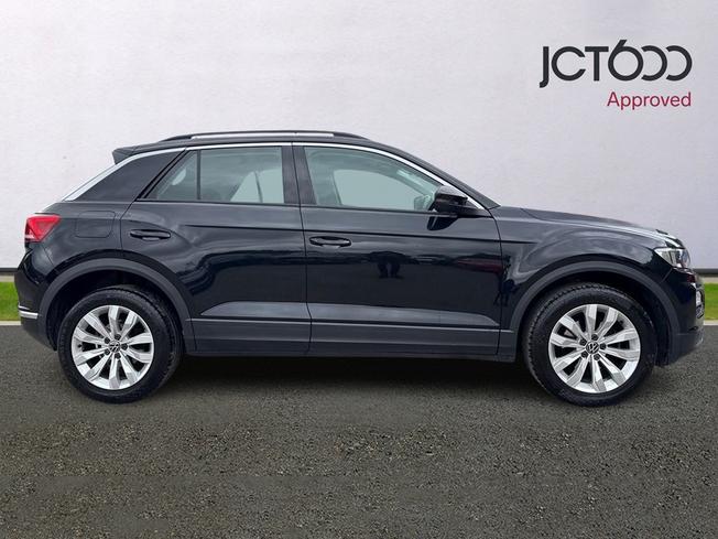 VOLKSWAGEN T-Roc Photo 4