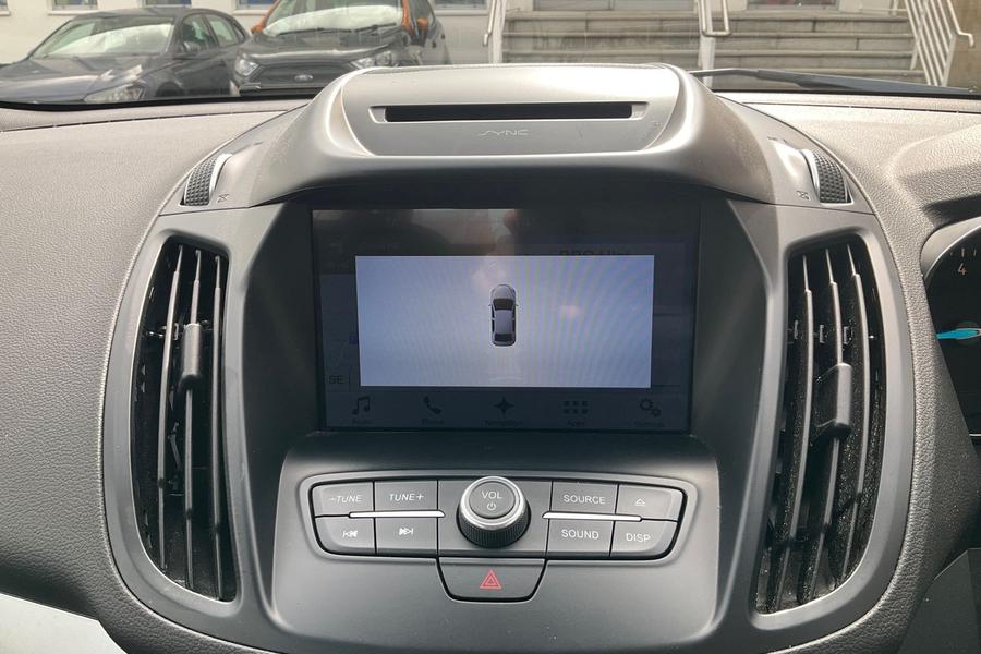 Ford KUGA Photo autoimg-b843bebd89aee7c563d9ffaed6580196246b7f6a.jpg