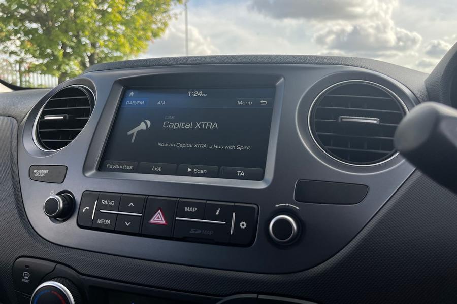 Hyundai i10 Photo autoimg-b843e0e4b24cb22ebe69e54e7d10f79e20b66c53.jpg