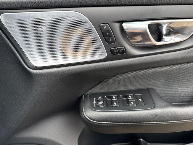 Volvo V60 Photo 30