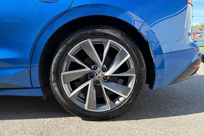 ŠKODA Enyaq Photo 24