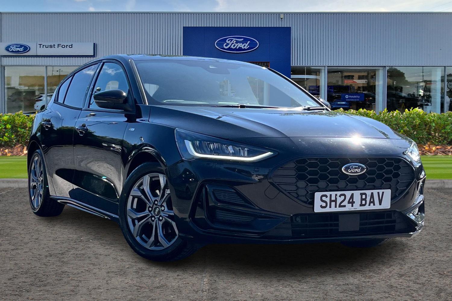 Ford FOCUS Photo 0