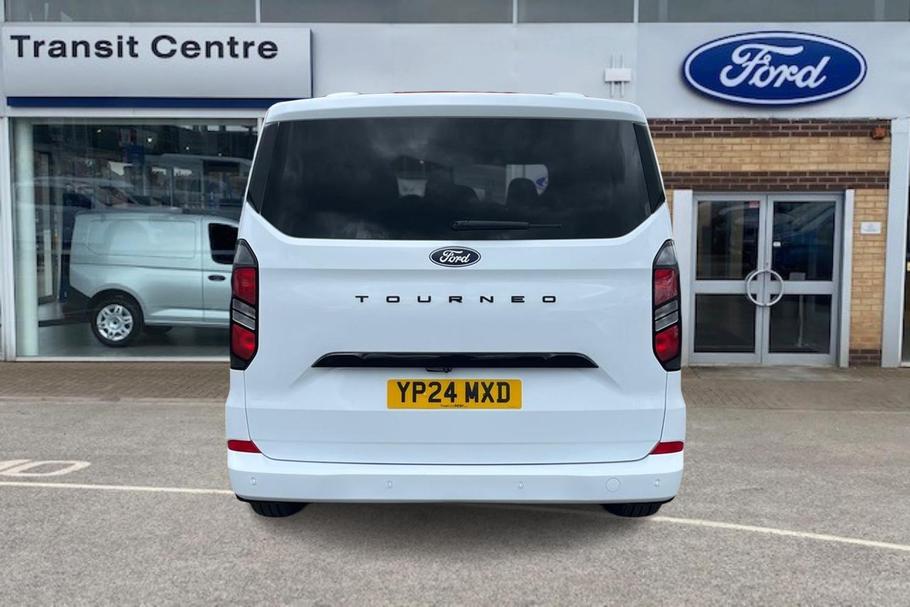 Used Ford TOURNEO CUSTOM YP24MXD 13