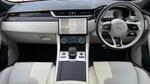 Jaguar F-PACE Photo 8