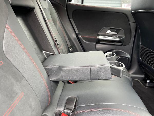 Mercedes-Benz EQA Photo autoimg-b85d8347325223cbb60f556d987d7d04de165fec.jpg