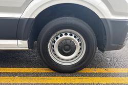 VOLKSWAGEN Crafter Photo 5