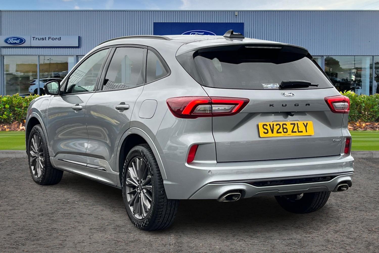 Ford KUGA Photo 1