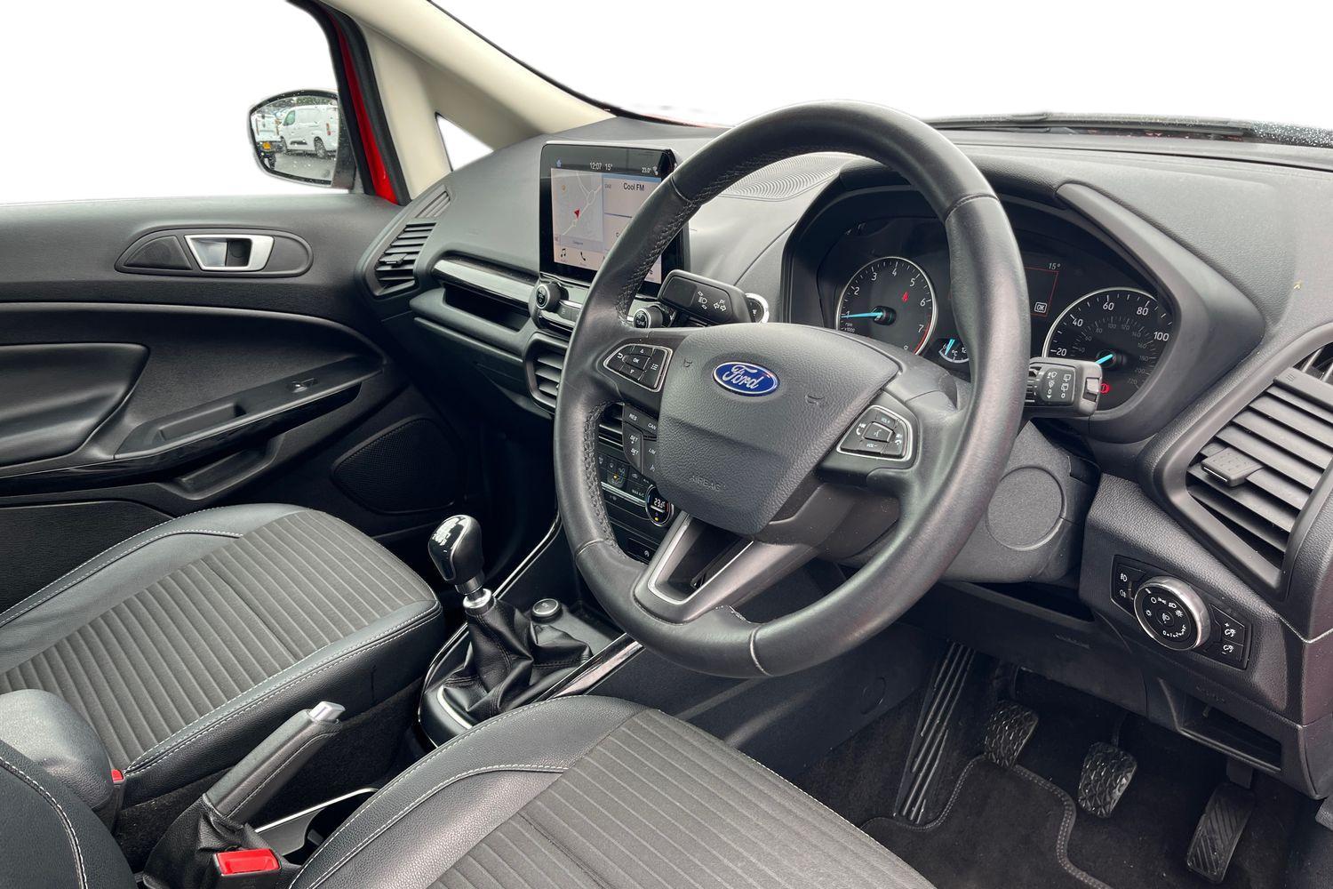 Ford EcoSport Photo 8