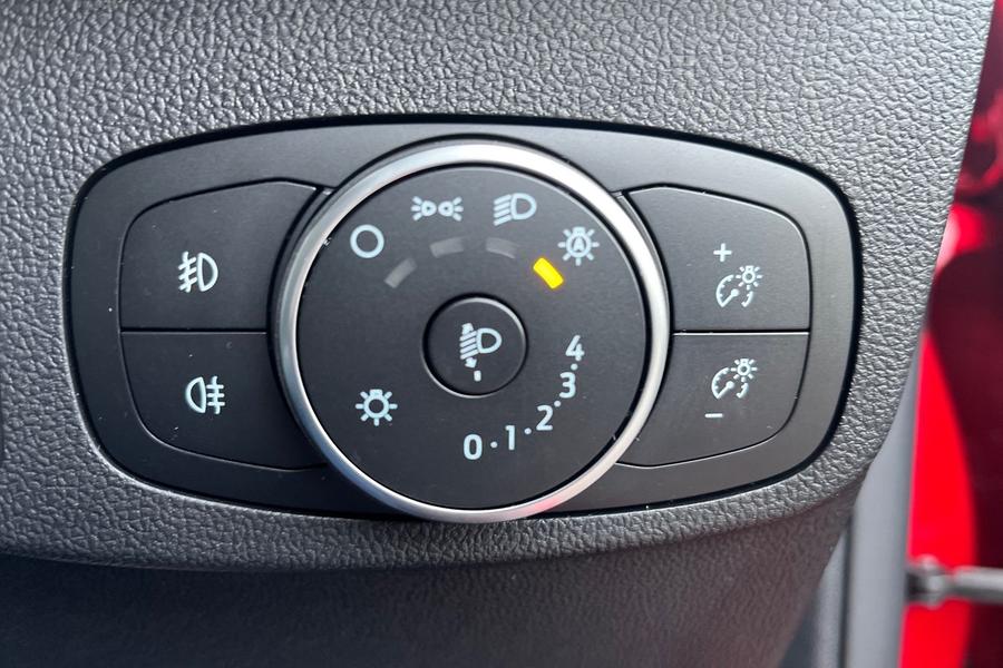 Ford Focus Photo autoimg-b866618389da3b08180ff4c57a9bc284df646464.jpg