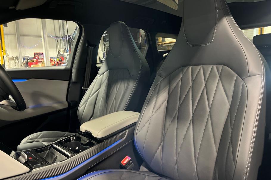 Used Ford Explorer 19