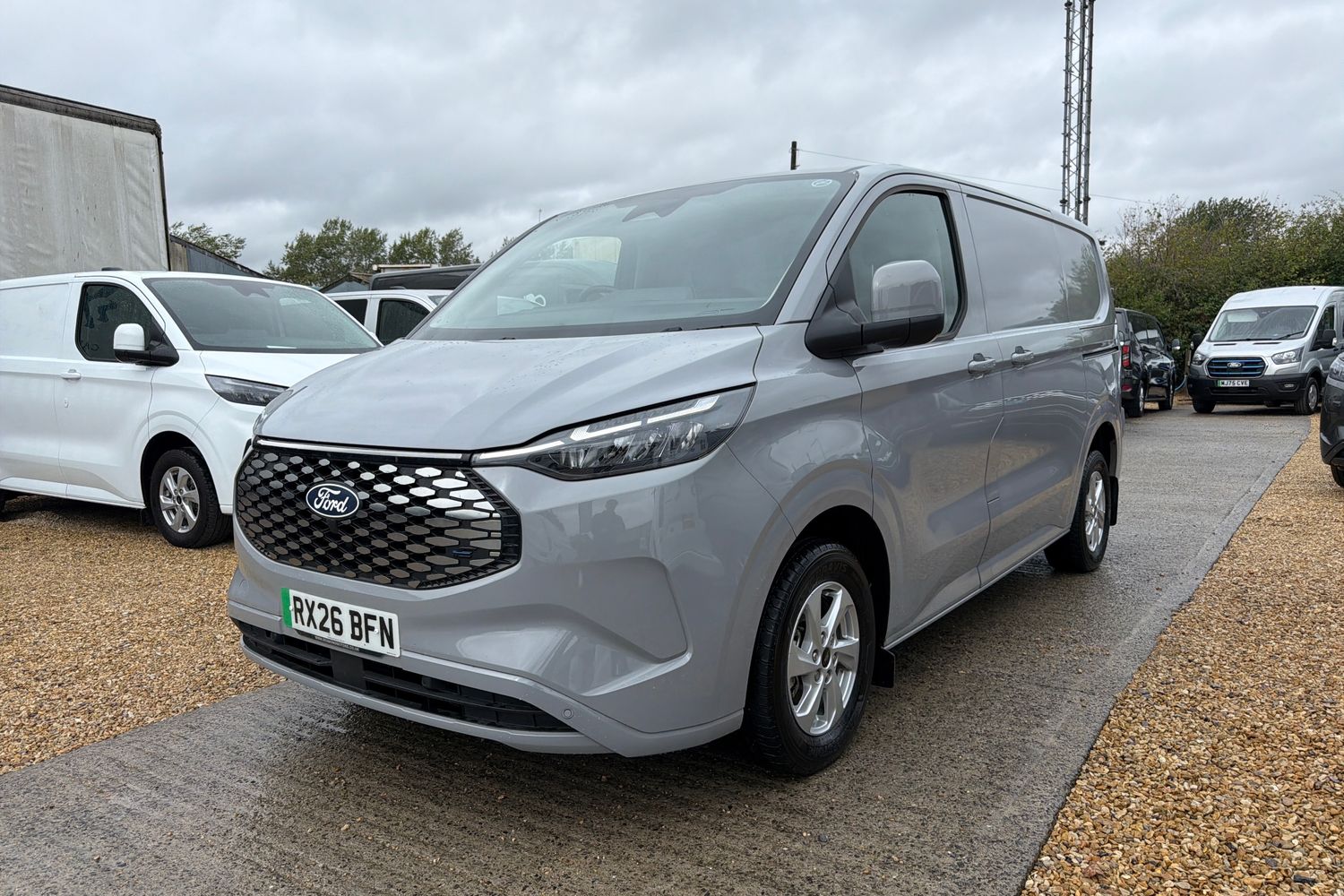Ford E-TRANSIT CUSTOM Photo 7