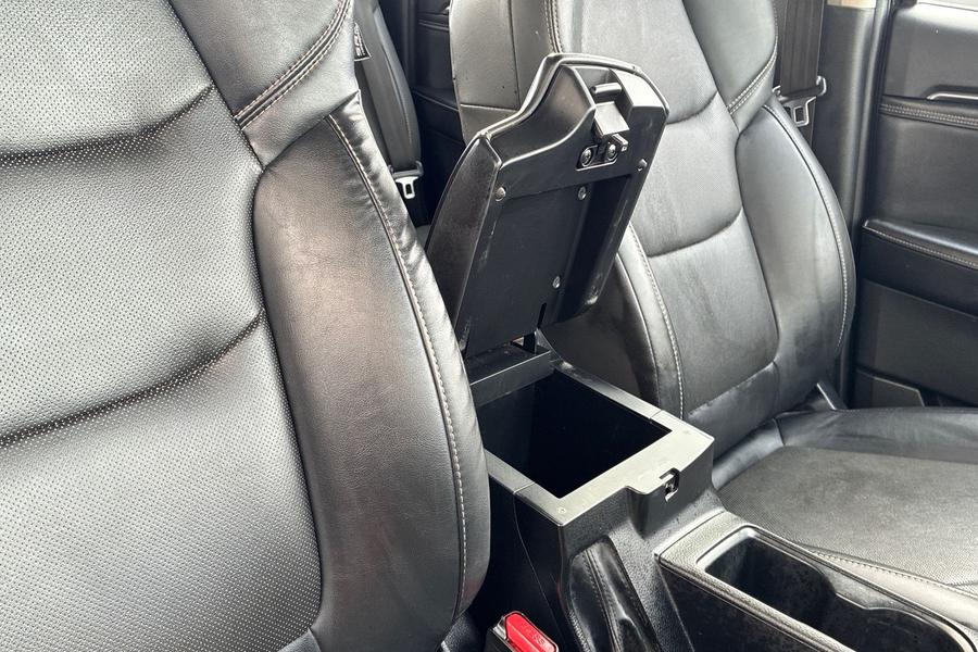 Isuzu D-MAX Photo autoimg-b8692aa03a7108772e3fb13c6bcefa13818b5fd3.jpg