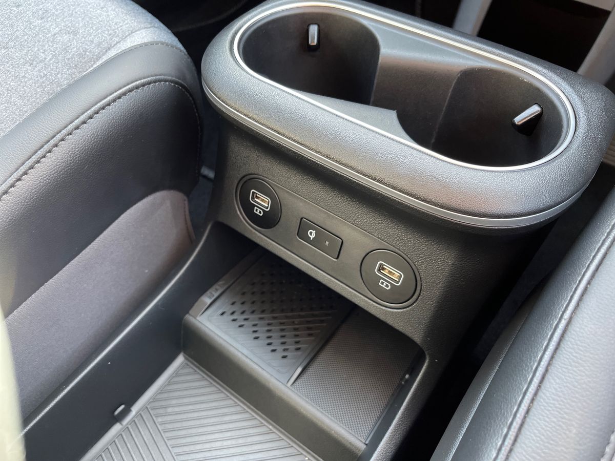 Hyundai IONIQ 5 Photo 38