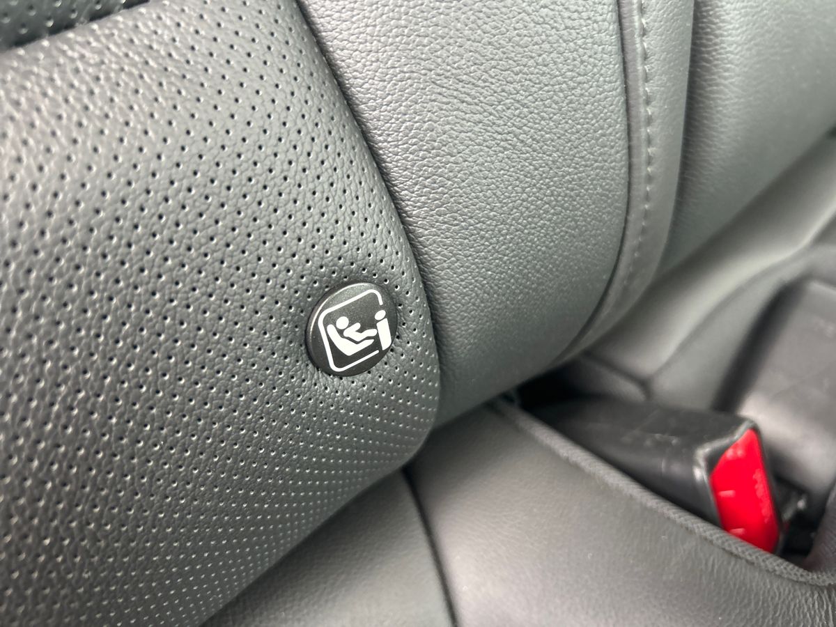Hyundai KONA Photo 37