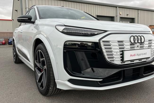 Audi Q6 E-Tron Photo 19