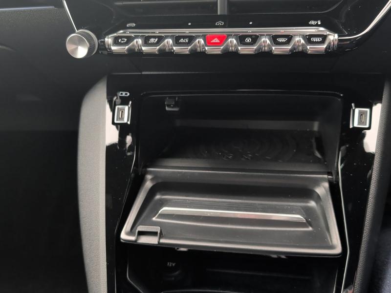 Used Peugeot E-208 SC24HNL 42