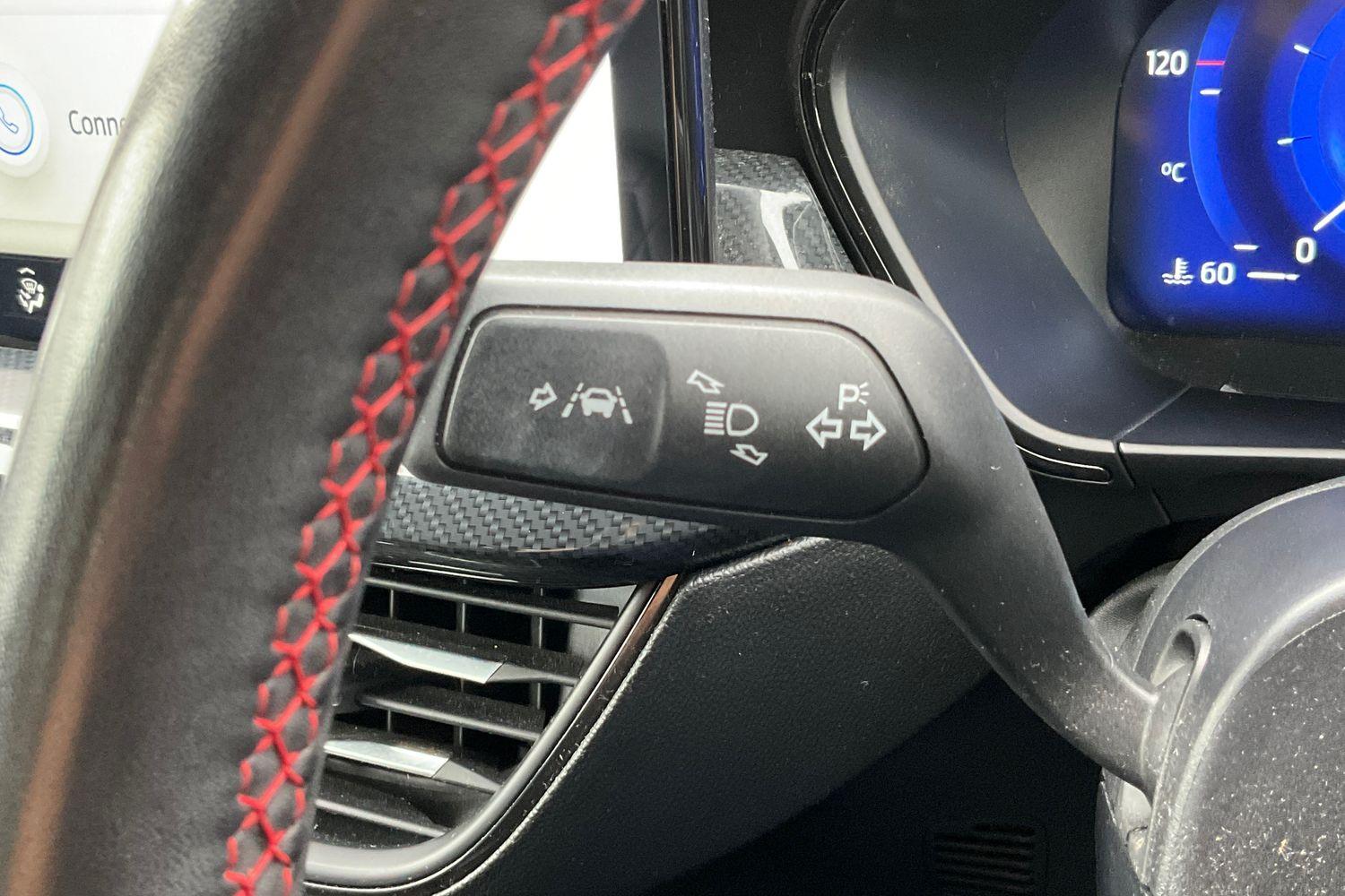 Ford FOCUS Photo 13