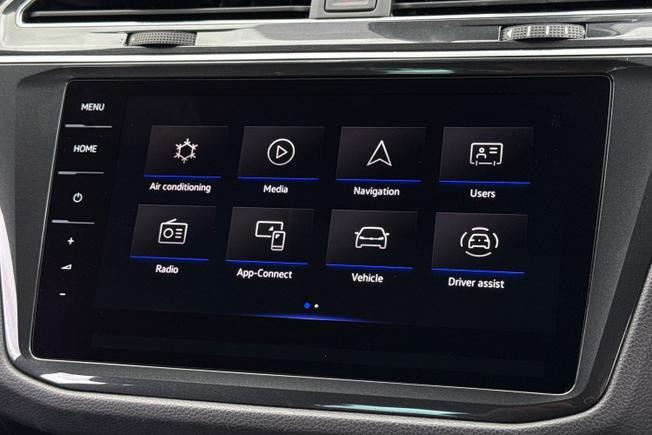 VOLKSWAGEN Tiguan Photo 13