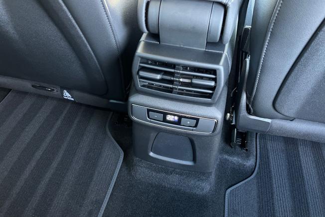 AUDI Q4 E-Tron Photo 33
