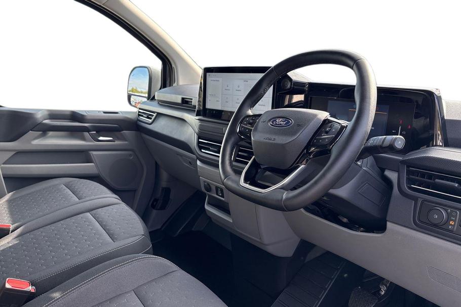 Used Ford TRANSIT CUSTOM HV26SXM 14