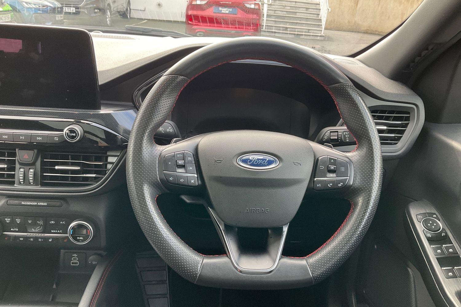 Ford KUGA Photo 11