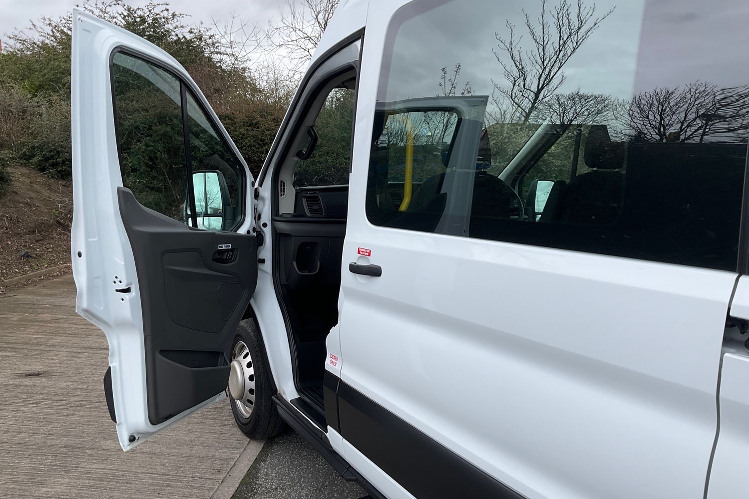 Ford TRANSIT Photo 20
