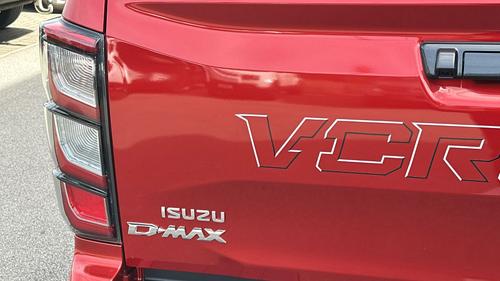 Isuzu D-Max Photo autoimg-b87ac6219fee941a8626e4b8330e88029149c08b.jpg
