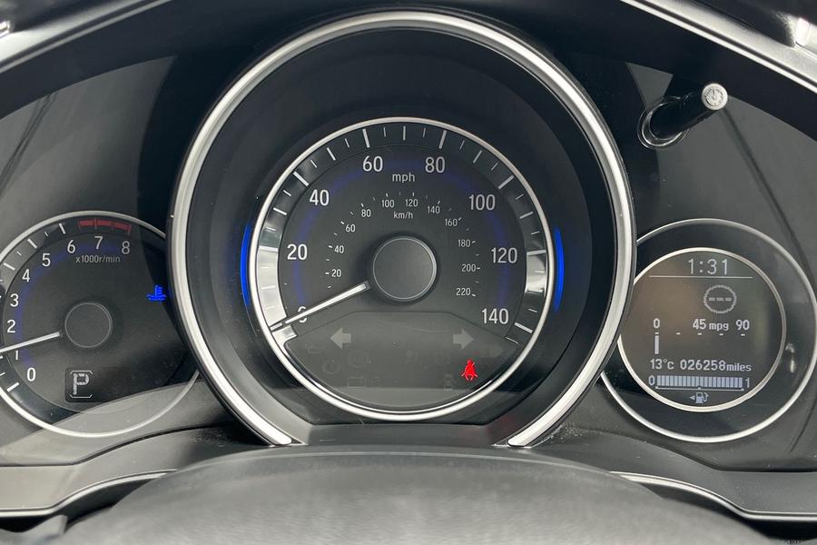 Honda JAZZ Photo autoimg-b87b19c61e7148dc41acaeefdb52c6e2ece6df21.jpg