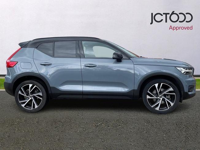 VOLVO Xc40 Photo 4