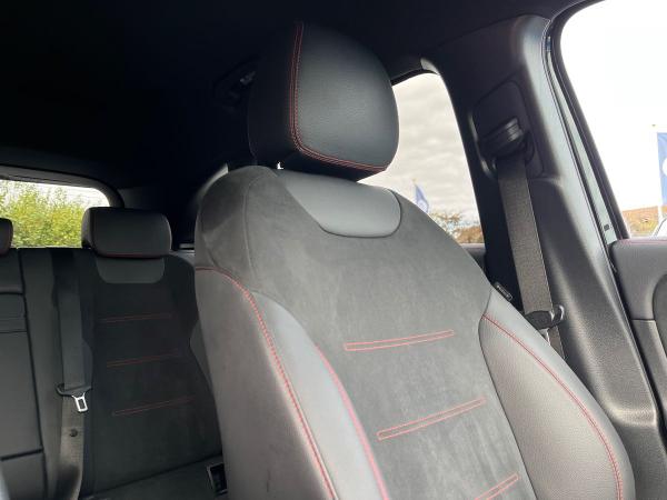 Mercedes-Benz EQA Photo autoimg-b8801550c40737437621665f2917196a9215cf17.jpg