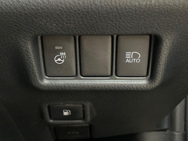 TOYOTA C-Hr Photo 37