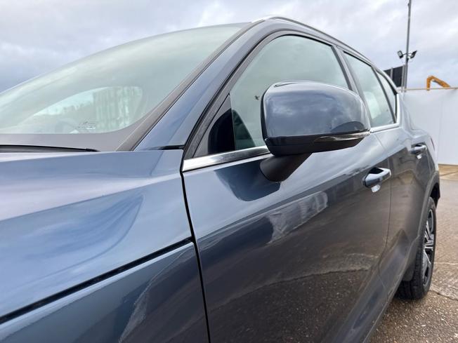 VOLVO XC40 Photo 54