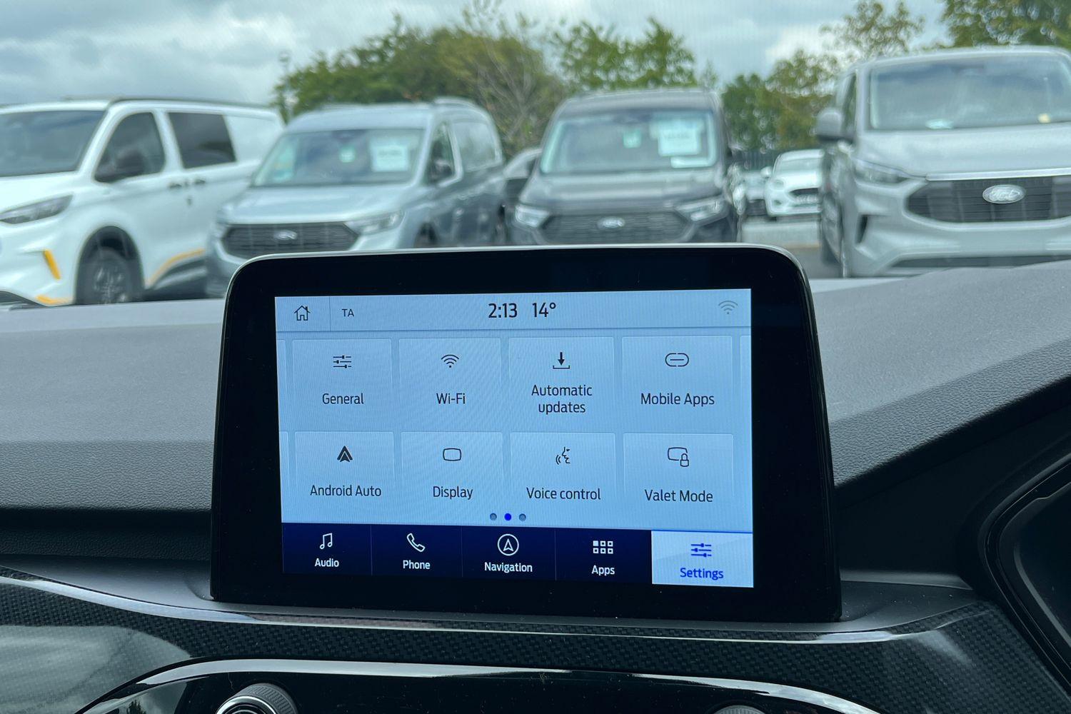 Ford KUGA Photo 33