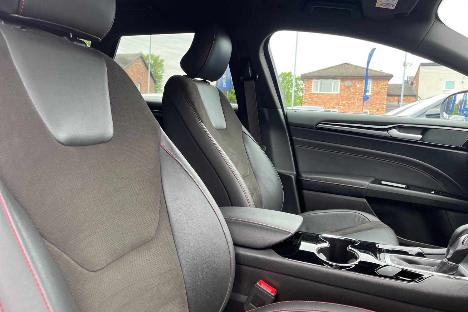 Ford MONDEO Photo 16