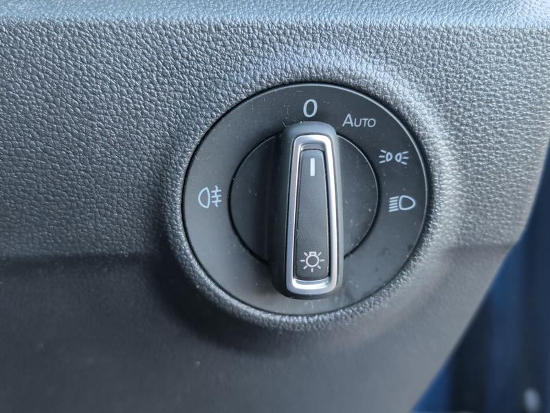 Used Volkswagen T-Roc NU69UJR 35