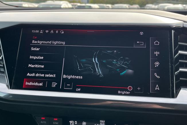 AUDI Q4 E-Tron Photo 37