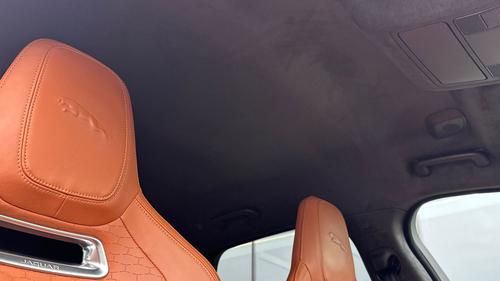 Jaguar F-PACE Photo autoimg-b8949d38acdf798562bf601b6d8b5a5399561dbe.jpg