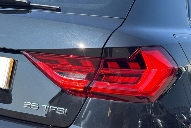 Audi A1 Photo 18