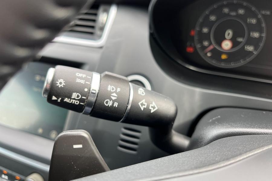 Jaguar E-PACE Photo autoimg-b898fedd6adb2d3d608970e0c7d0c66618a13cd2.jpg