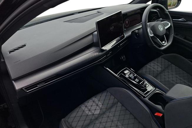 VOLKSWAGEN Golf Photo 2