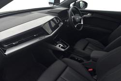 AUDI Q4 E-Tron Photo 2