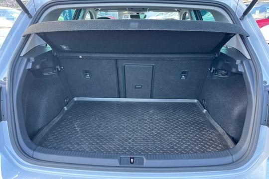Volkswagen Golf Photo autoimg-b89e594ad8dc310e531948891a966820b310bee2.jpg