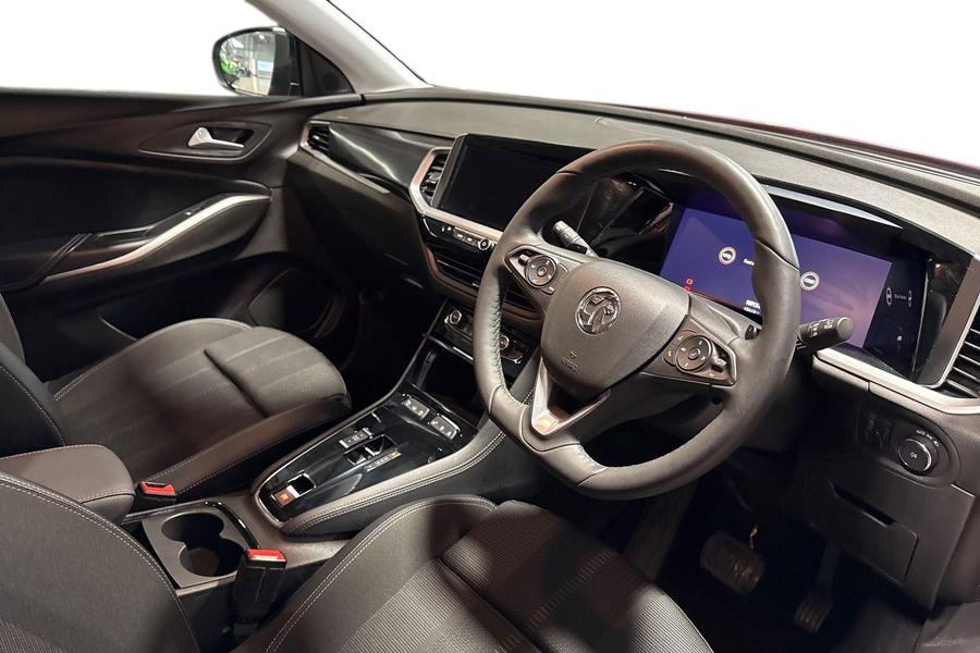 Vauxhall GRANDLAND Photo autoimg-b8a120291fb3b0e0cd4ade28ffcb9c382f9e5762.jpg