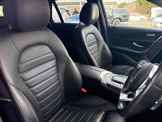 MERCEDES-BENZ GLC Photo 46