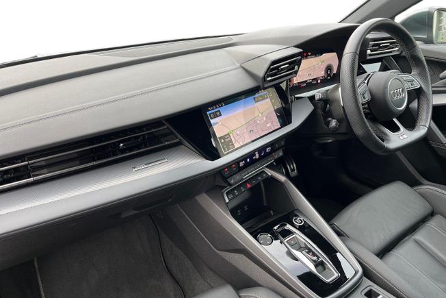 Audi A3 Photo 2