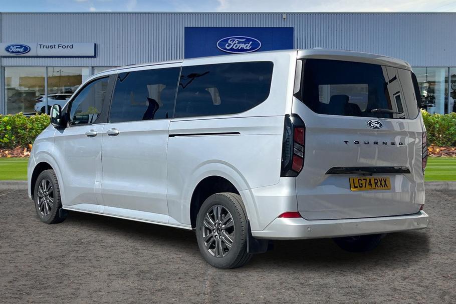 Used Ford TOURNEO CUSTOM LG74RXX 2