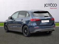 MERCEDES-BENZ B Class Photo 3