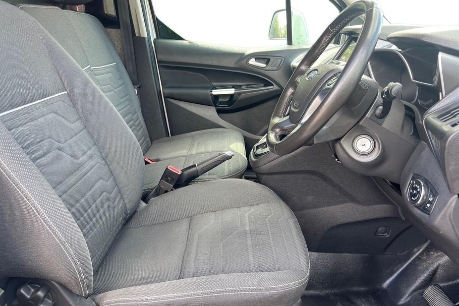 Used Ford TRANSIT CONNECT OY18OOX 11
