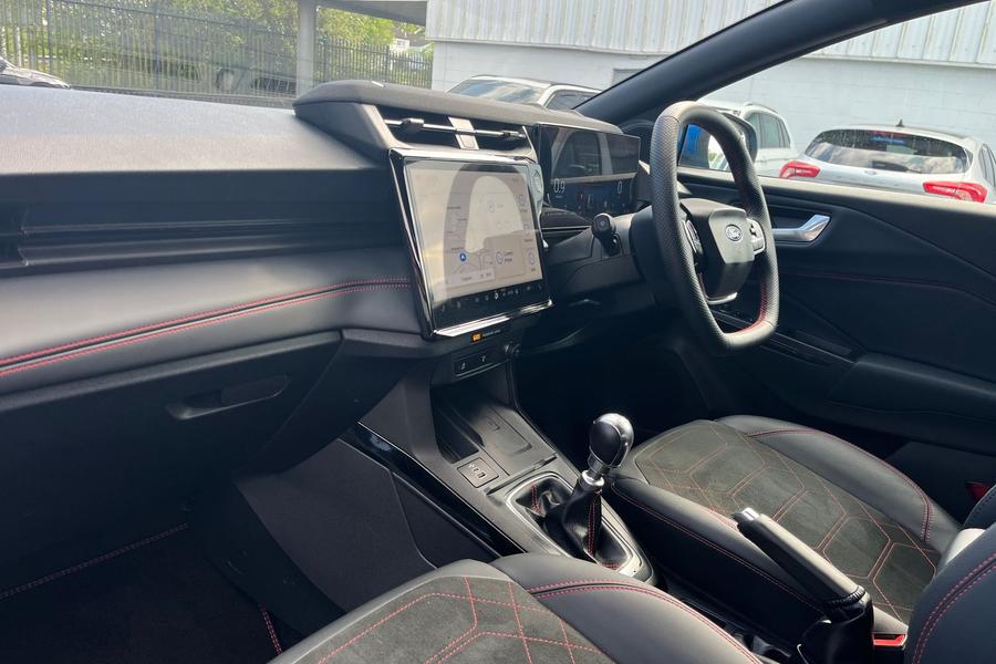 Ford PUMA Photo autoimg-b8ac962f7903970359f8685d3db12e126ba789d6.jpg