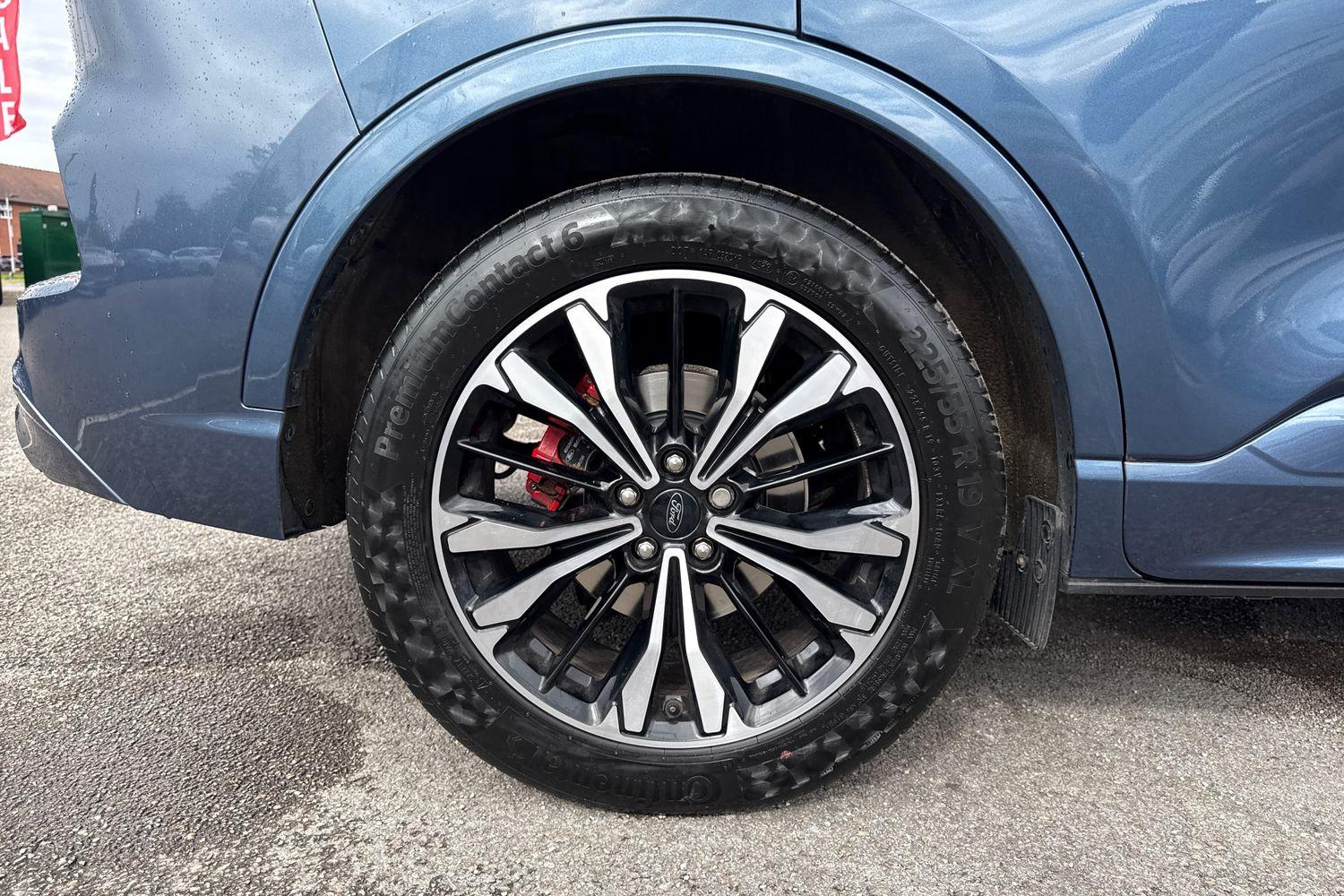 Ford KUGA Photo 7